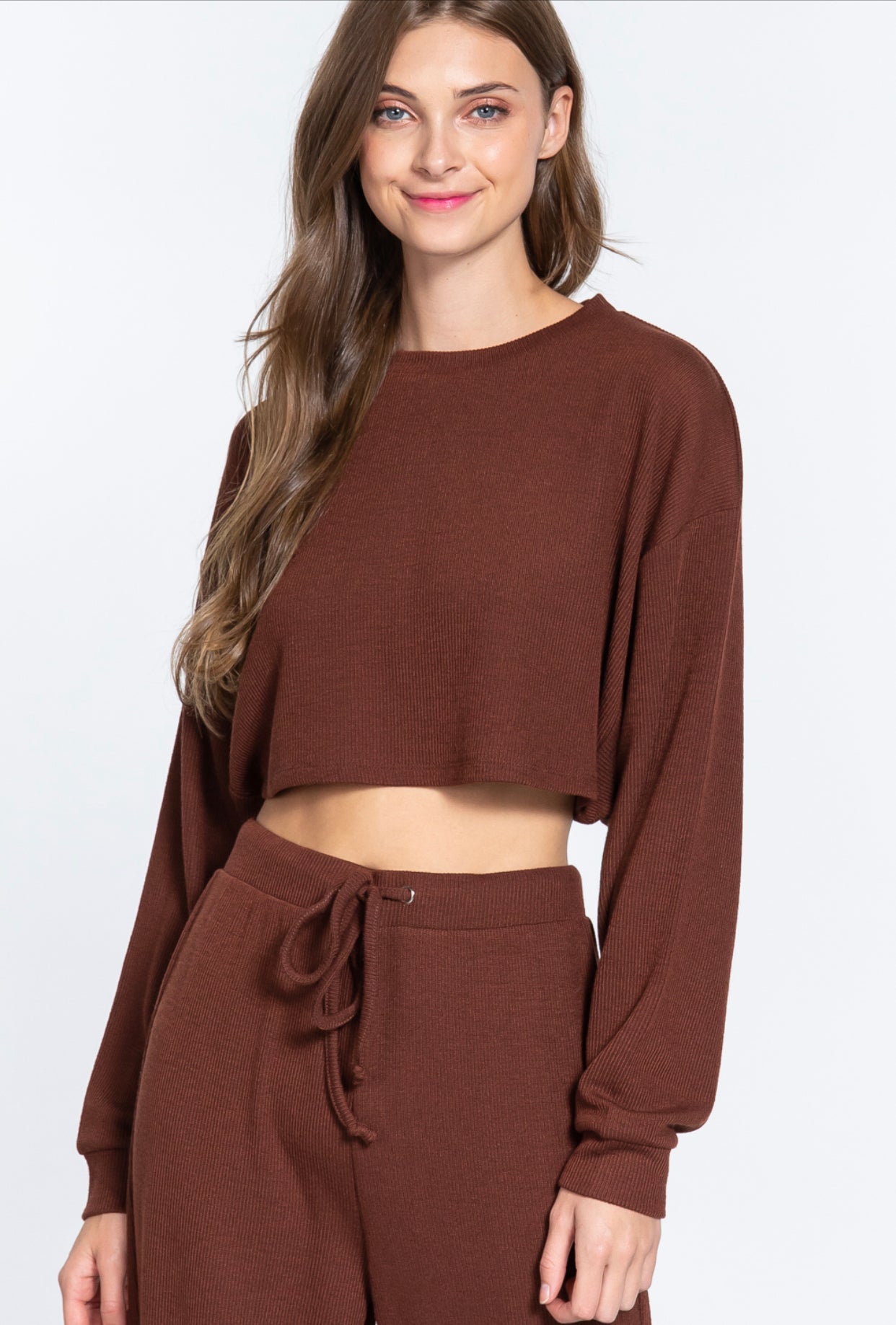 LONG DOLMAN HACCI CROP TOP AND WAIST STRING HACCI PANTS SET