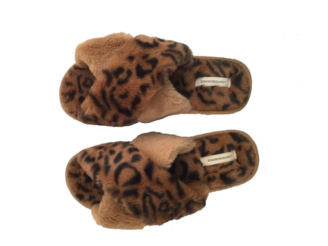 LIGHTENEDBIRDS Women's Cross Band Soft Fur and Fluffy Slipper House Slippers