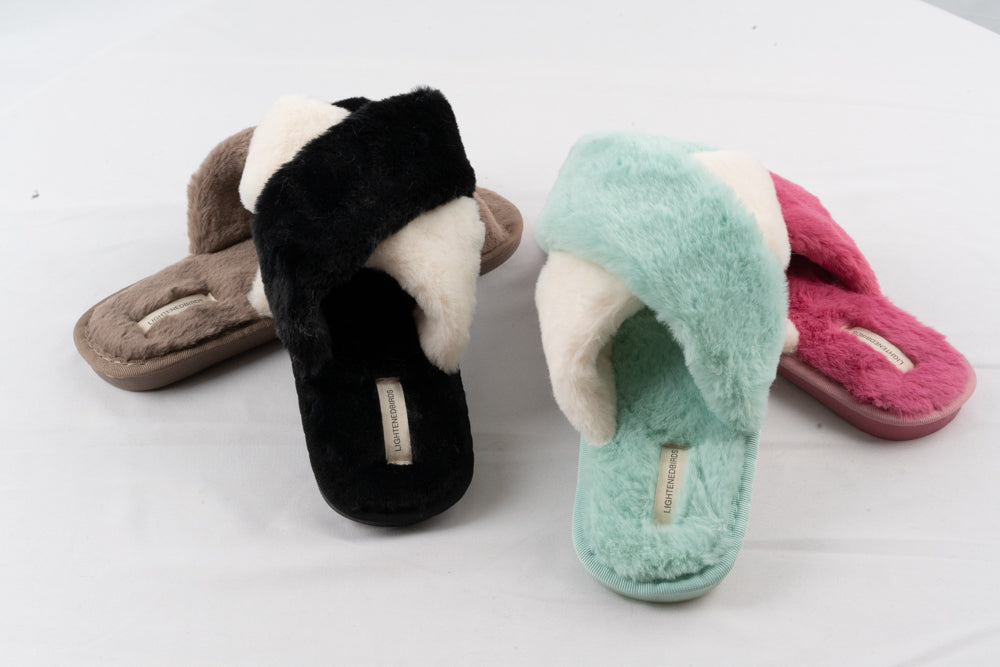 LIGHTENEDBIRDS Women's Cross Band Soft Fur and Fluffy Slipper House Slippers